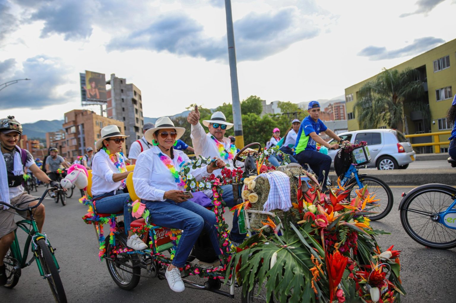 Así se desarrollo el primer fin de semana de la Feria de las Flores ...