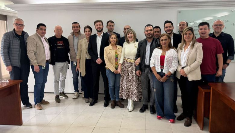 Contraloría Distrital de Medellín en visita de la Agencia Francesa de Desarrollo para Colombia